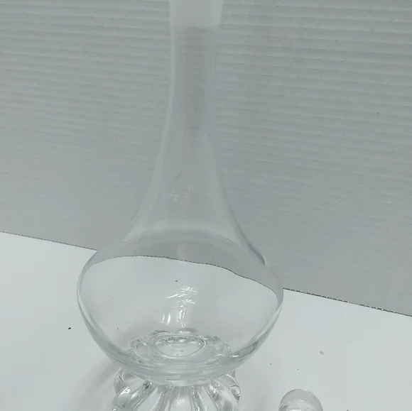 CRYSTAL DECANTER HAND BLOWN, Home Decor, collector - Picture 6 of 8